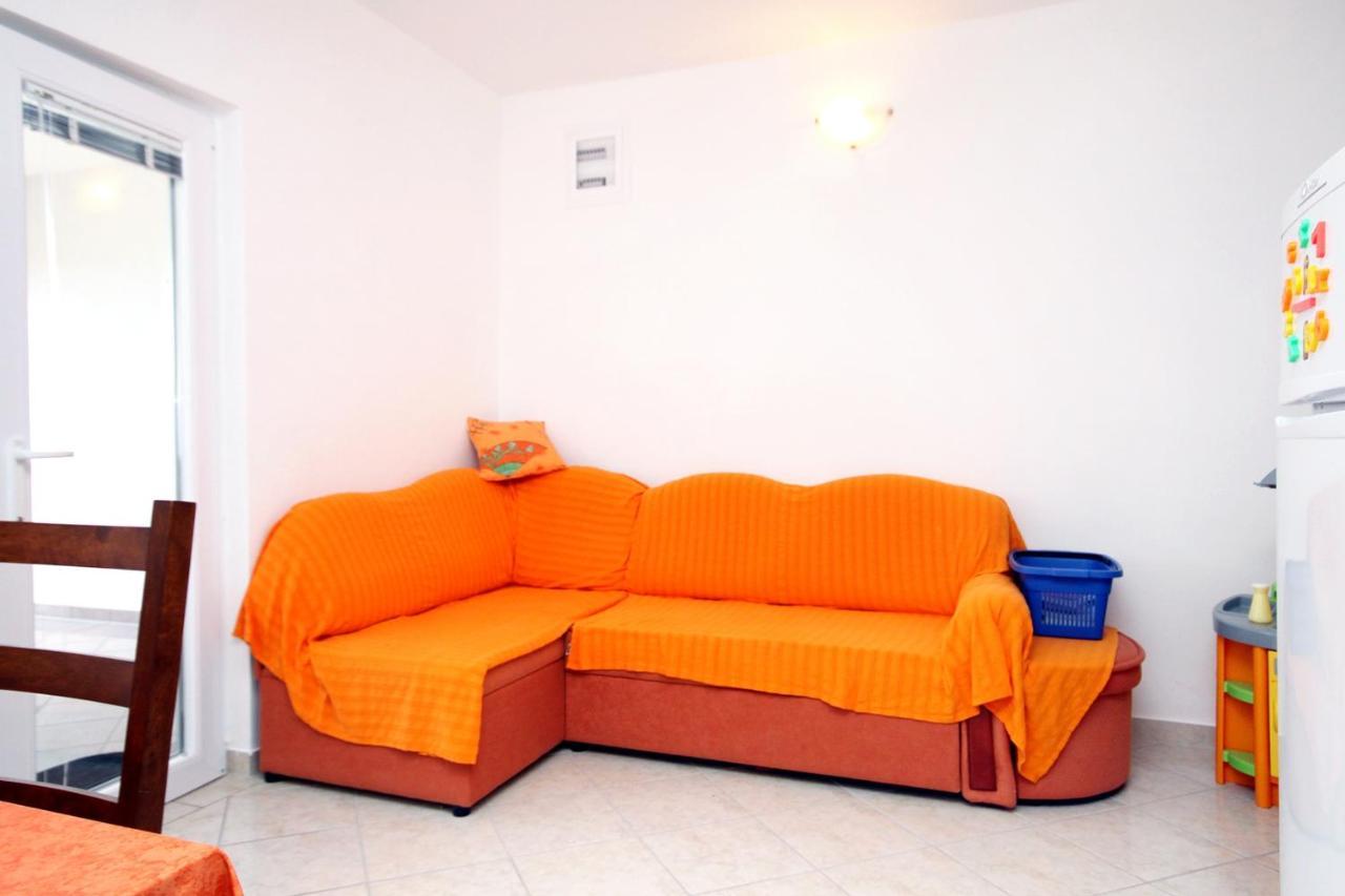 Apartments With A Parking Space Seline, Paklenica - 6603 Starigrad Paklenica Buitenkant foto
