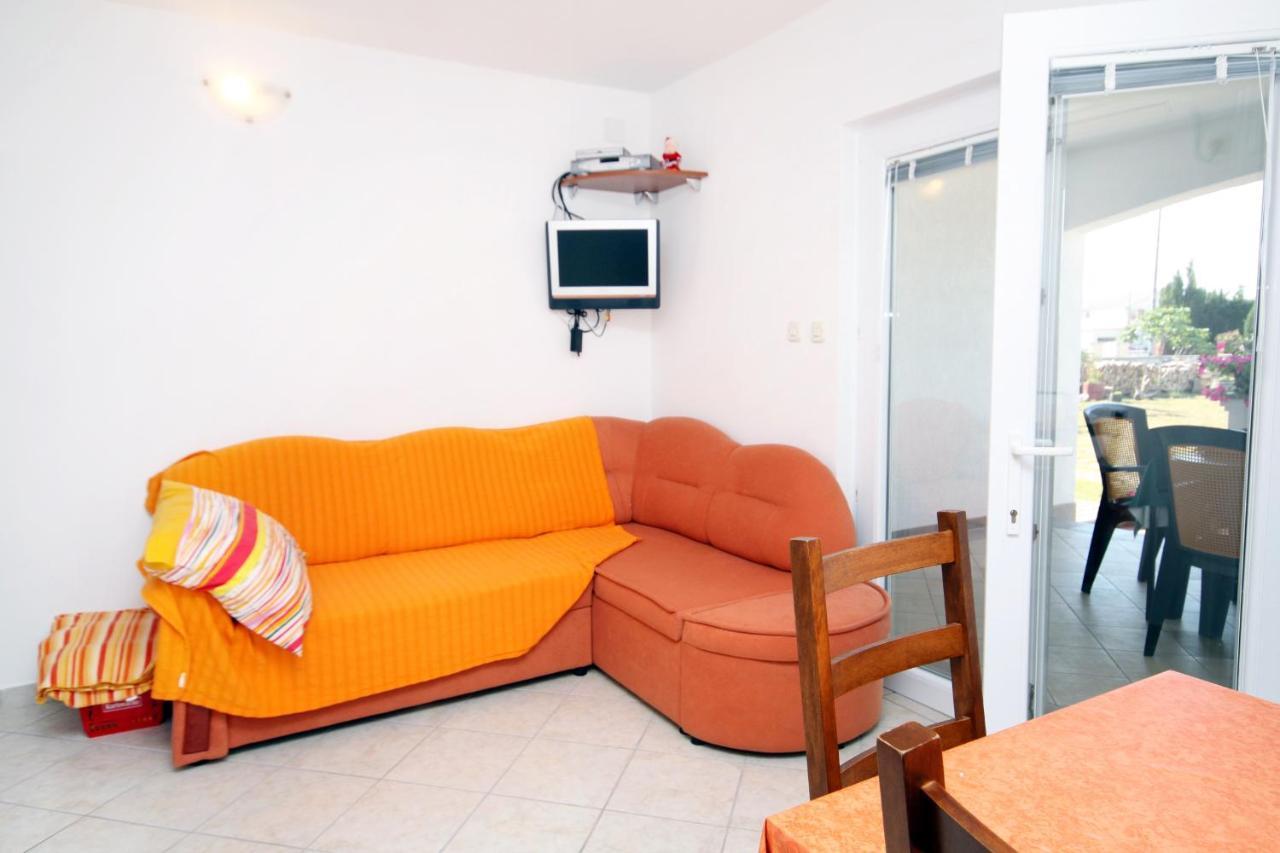 Apartments With A Parking Space Seline, Paklenica - 6603 Starigrad Paklenica Buitenkant foto